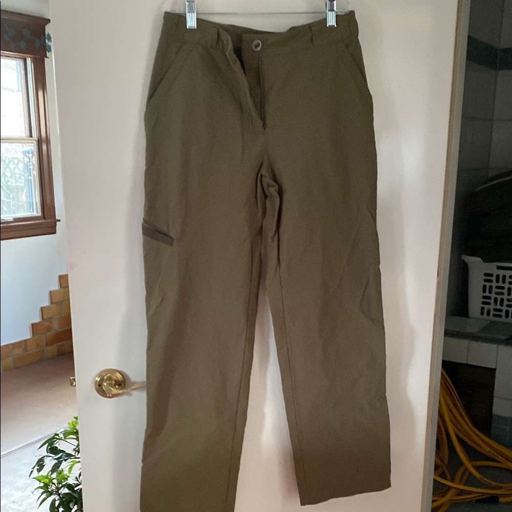 Women’s Olive Pants .
